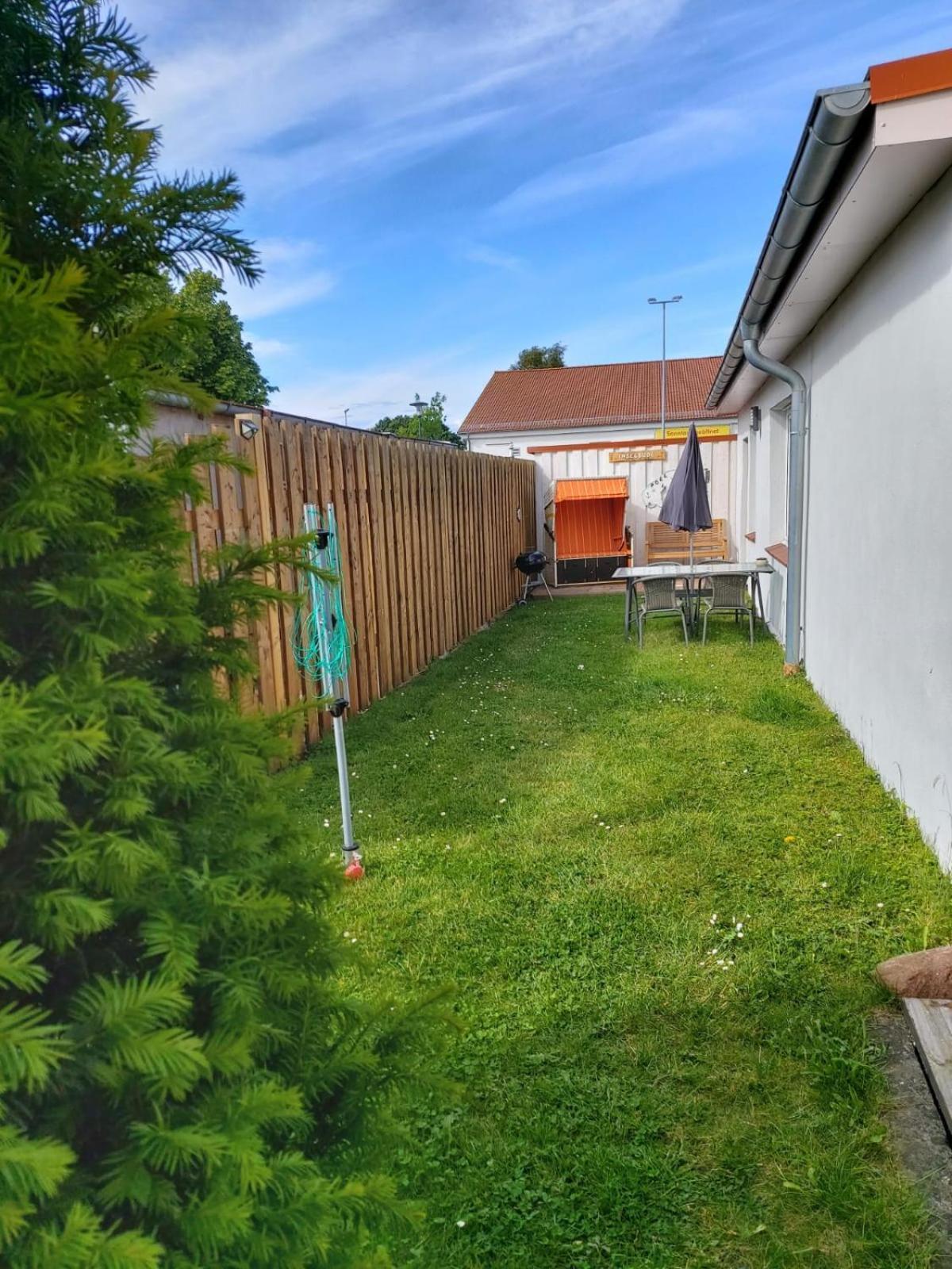 Inselbude Poel Extérieur photo